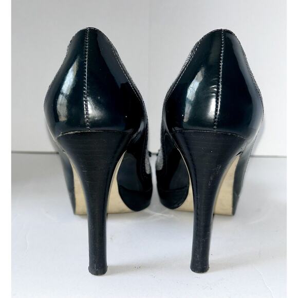 Marc Fisher 8M Navy & Gray Leather & Canvas 4 Inch Heel MFVICA - Picture 4 of 5